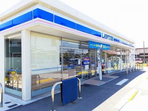 コンビニ　ローソン 豊山町伊勢山店（コンビニ）まで420m