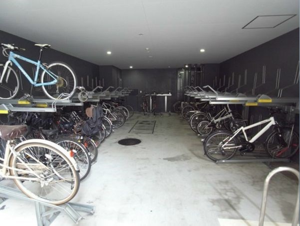 駐車場　★家具・家電付き★