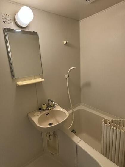 バス・シャワールーム　別室参考画像