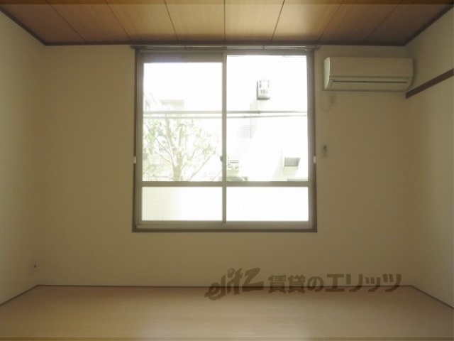 居室・リビング　洋室