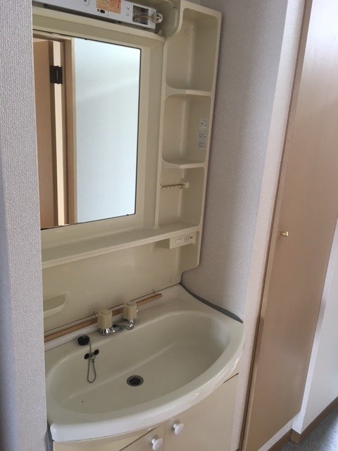 洗面設備　こちらの物件はMODE不動産なら割引対象の１部屋です。