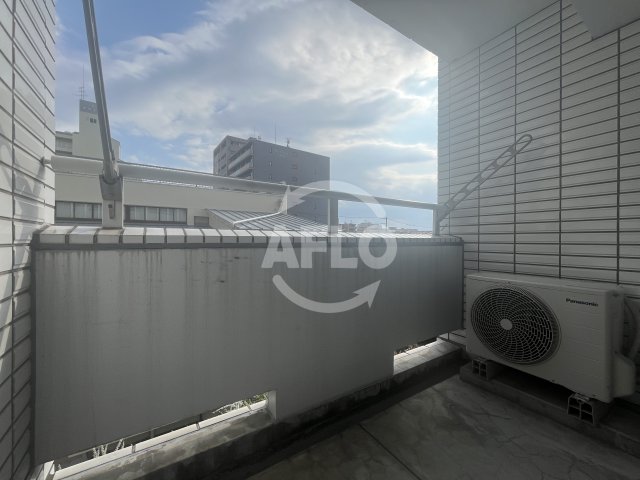 バルコニー　ステュディオ・パレ　バルコニー