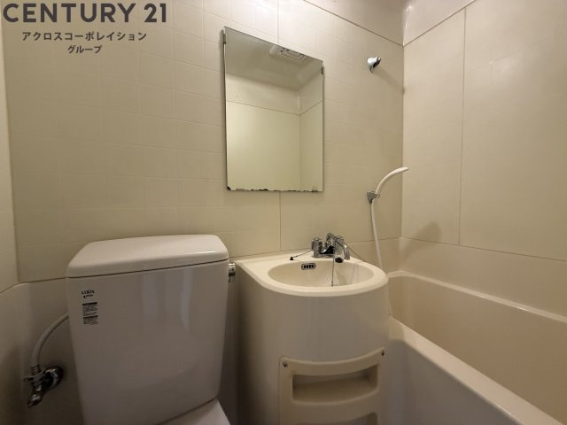 洗面設備　浴室内に洗面台があります♪