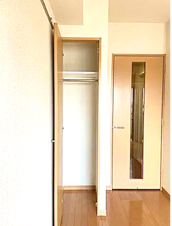 収納　クローゼット