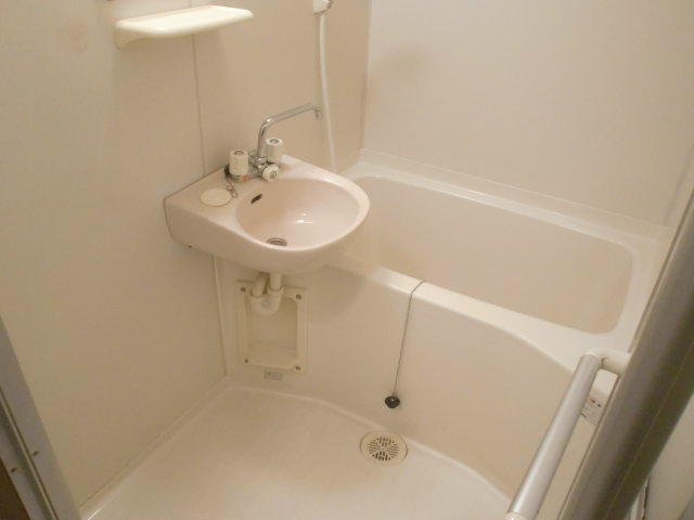 バス・シャワールーム　同型タイプ