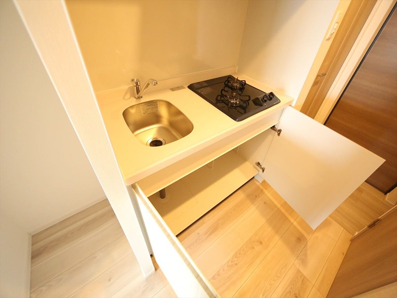 キッチン　システムキッチン（ガス2口コンロ付）