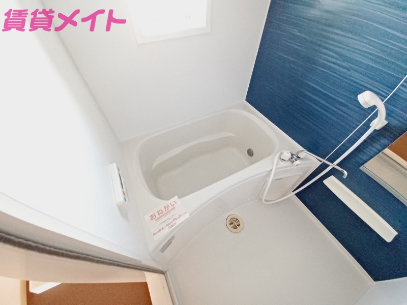 バス・シャワールーム　別部屋参考写真です