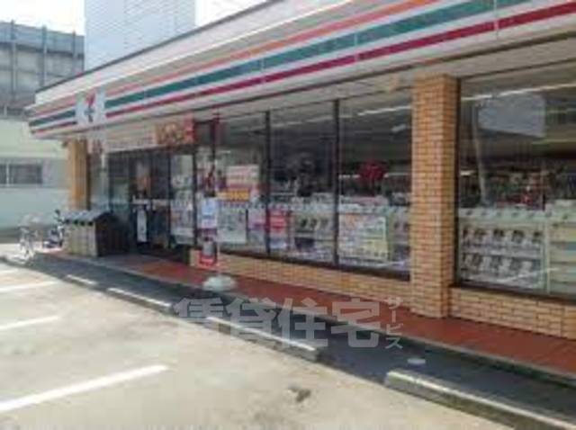 コンビニ　セブンイレブン　京都中久世4丁目店（コンビニ）まで296m
