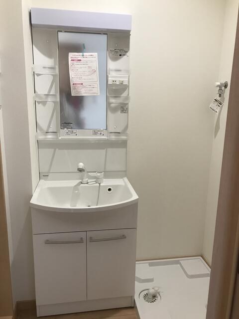 洗面設備　マイコート稲城館2