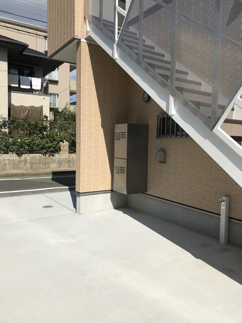 その他共有部分　マイコート稲城館2