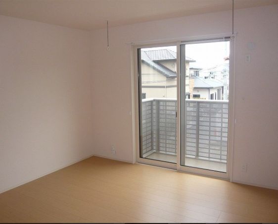 その他部屋・スペース　落ち着いて過ごせるお部屋なので、寝室にいかがでしょうか