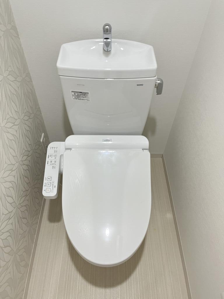 トイレ　※同建物別部屋