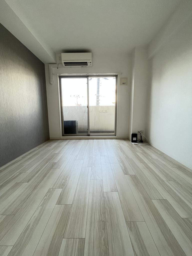 居室・リビング　※同建物別部屋