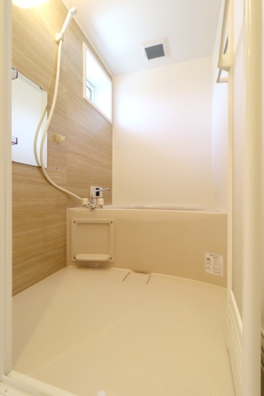 バス・シャワールーム　図面と現状に相違がある場合には現状を優先