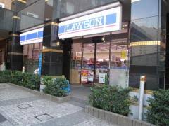 コンビニ　ローソンアパホテル東京潮見駅前店（コンビニ）まで341m