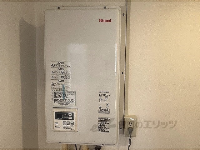その他設備　給湯器リモコン