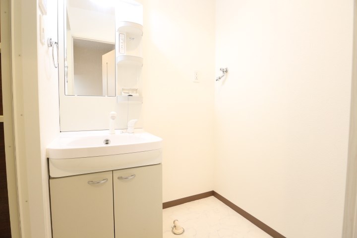 洗面設備　同物件別部屋