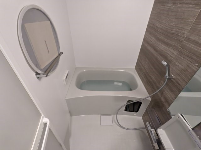 バス・シャワールーム　別部屋参考写真