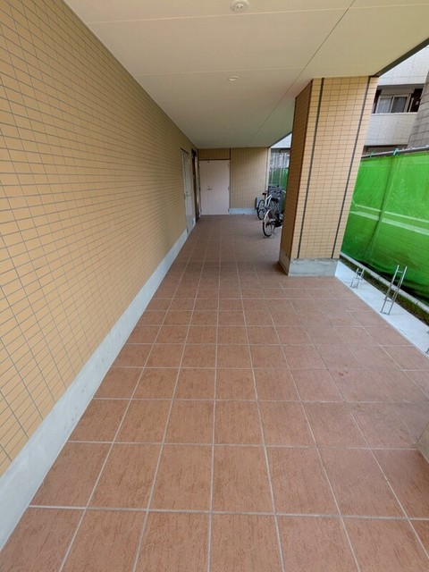 エントランス　エントランス部分