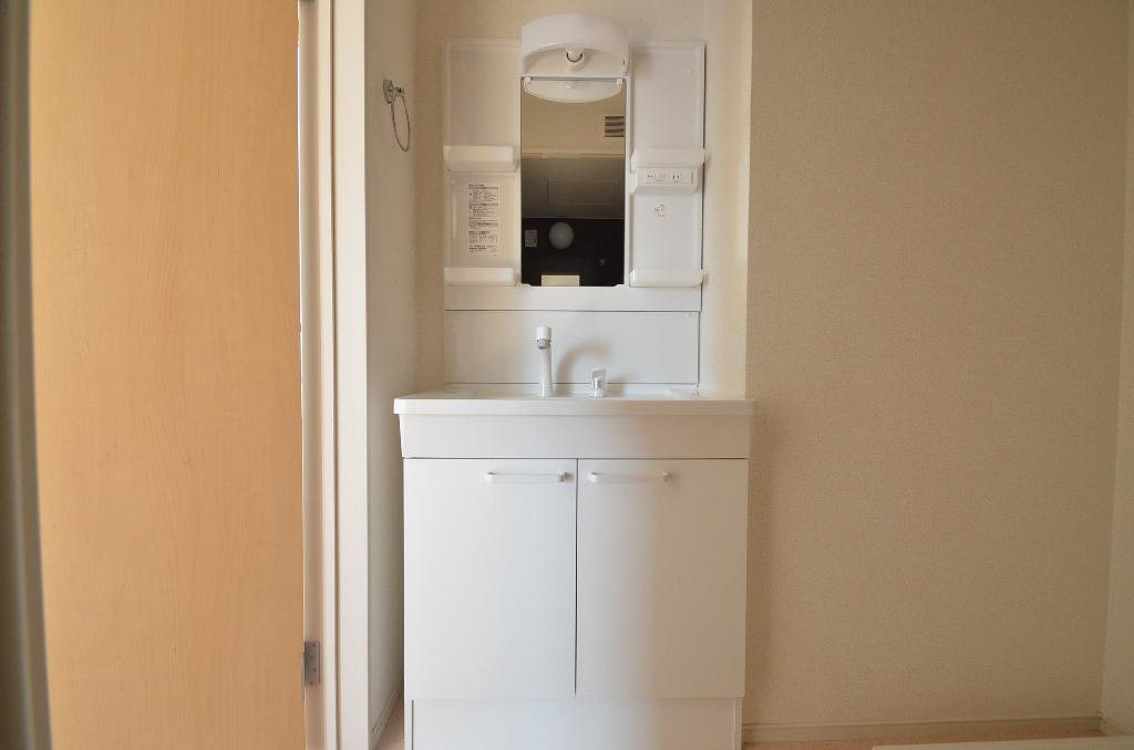 洗面設備　洗髪洗面化粧台