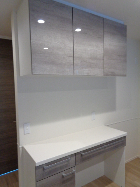 その他設備　備え付け食器棚