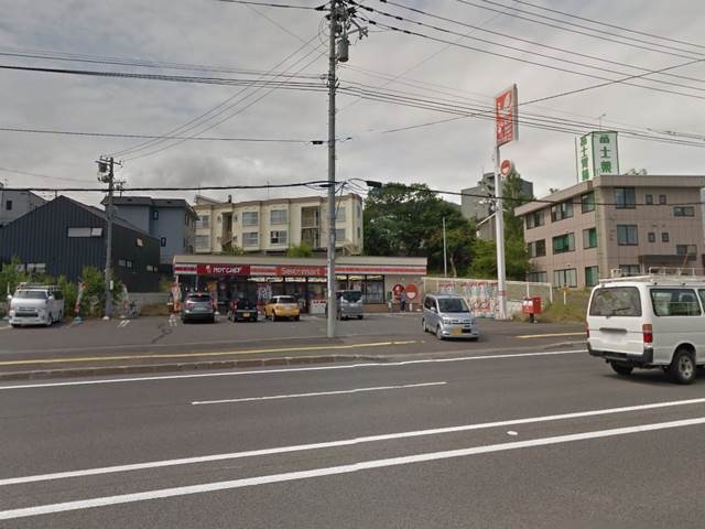 コンビニ　セイコーマートはちや店（コンビニ）まで327m