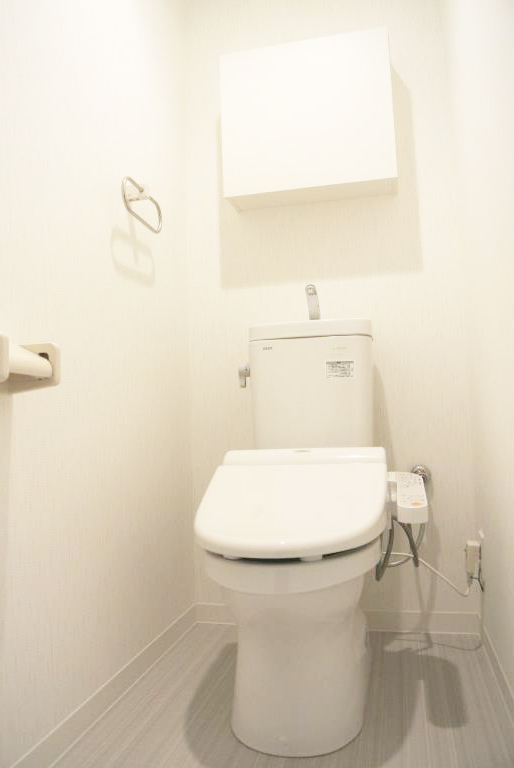 トイレ　★温水洗浄便座★