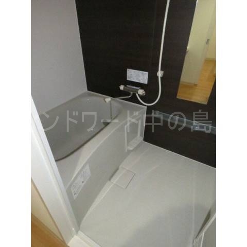 バス・シャワールーム　詳細は、ウィンドワード中の島店までご相談下さい。