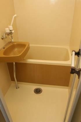 バス・シャワールーム　浴室