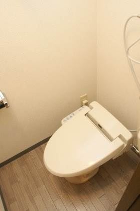 トイレ　シャワートイレ