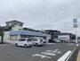 コンビニ　ローソン中間三丁目店（コンビニ）まで300m