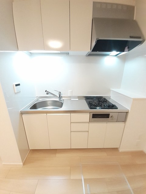 キッチン　同物件別号室のイメージ写真です。