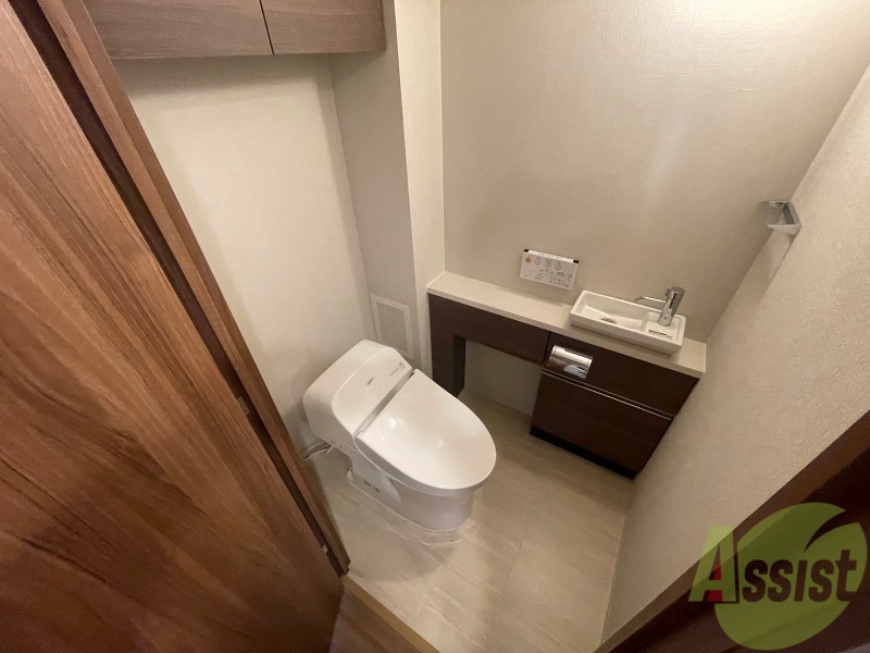 トイレ　トイレです。ウォシュレット付を探している方、おすすめです！