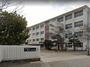 中学校　海南市立第三中学校（中学校）まで614m