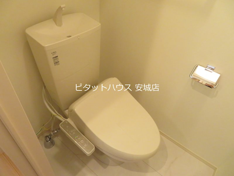 トイレ　同物件別部屋