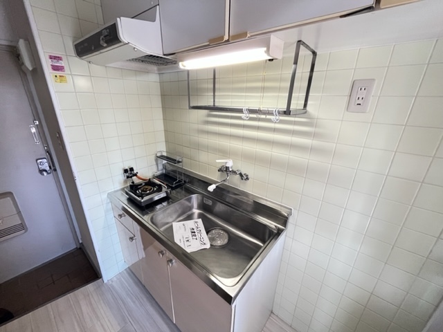 キッチン　※別の部屋の写真です