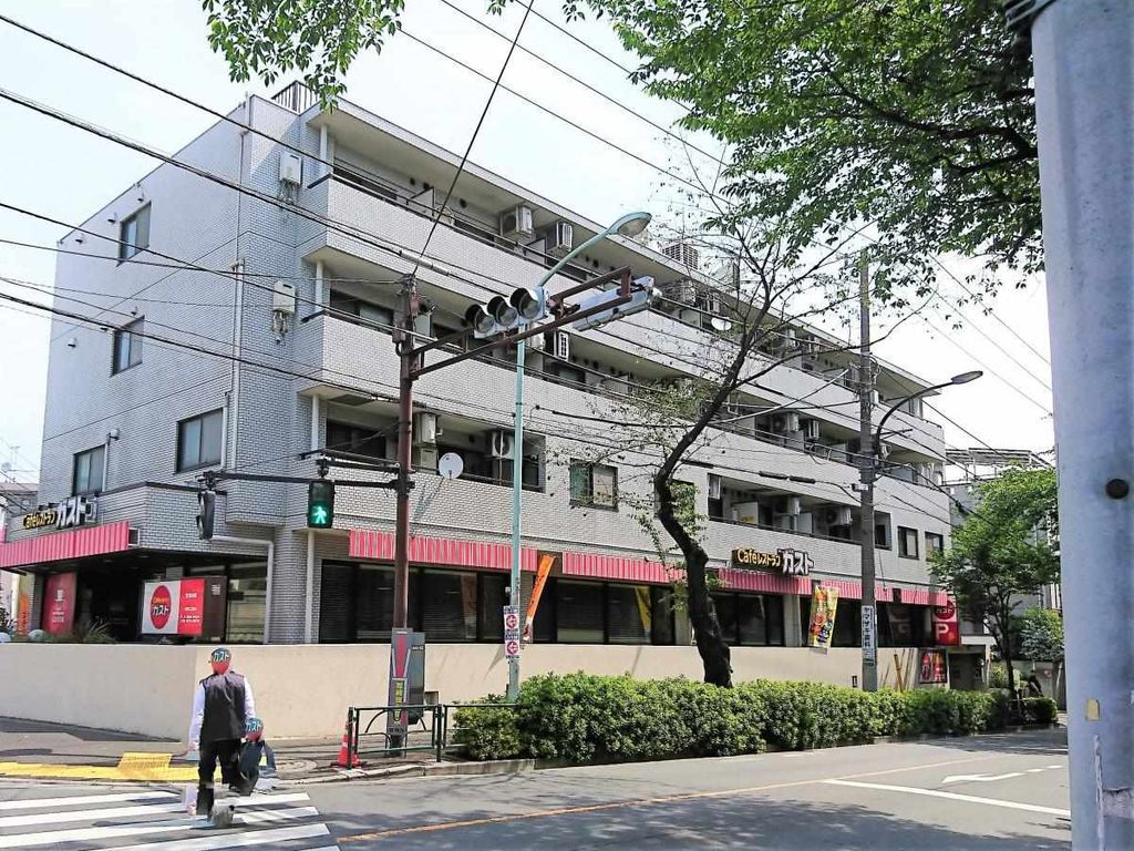 飲食店　ガスト中野江古田店（飲食店）まで350m