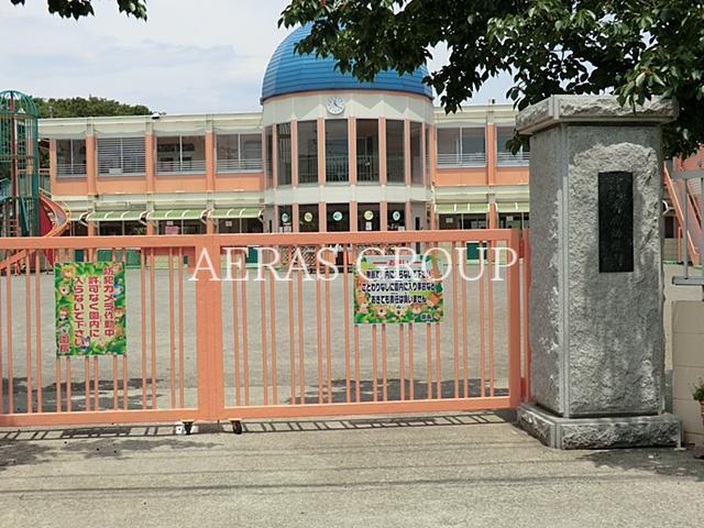 幼稚園・保育園　有鹿幼稚園（幼稚園・保育園）まで552m