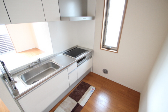 キッチン　※別部屋の写真です