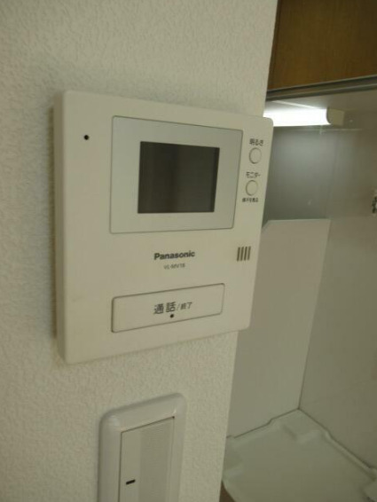 セキュリティ　モニター付きインターホンです