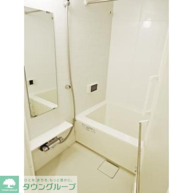 バス・シャワールーム　※写真は同タイプ住戸です。