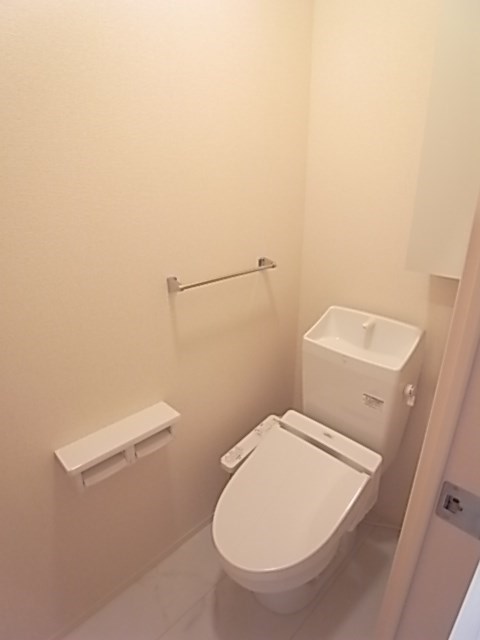 トイレ　シンプルで使いやすいトイレです