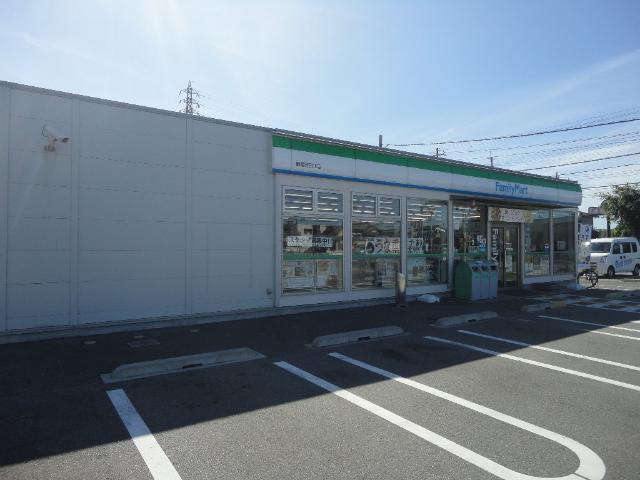 その他　ファミリーマート姫路宮田北店（その他）まで779m