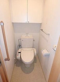 トイレ　別タイプ部屋　参考写真です