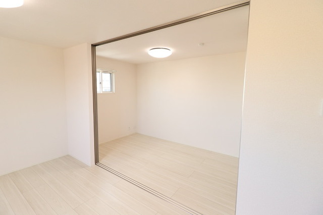 その他部屋・スペース　洋室５帖