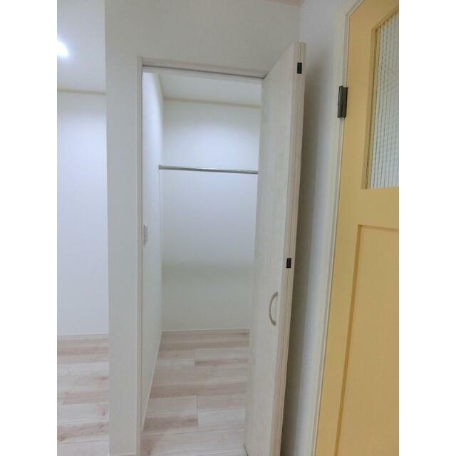 収納　収納たっぷりクローゼット付！