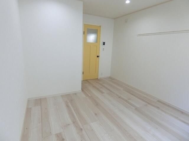 その他部屋・スペース　オリジナルカラーのお洒落な建具