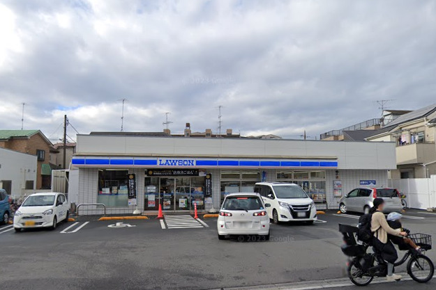 コンビニ　ローソン（コンビニ）まで356m