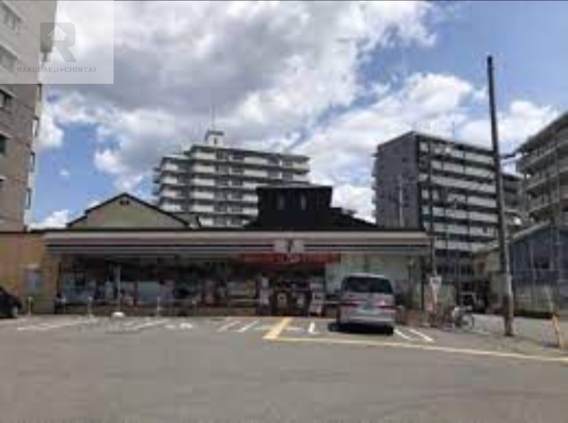 コンビニ　セブンイレブン西淀川税務署前店（コンビニ）まで329m