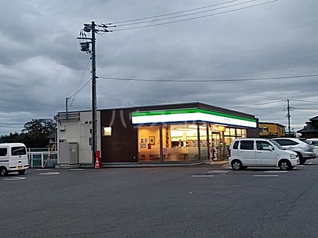 コンビニ　ファミリーマートつくば桜金田店（コンビニ）まで1138m